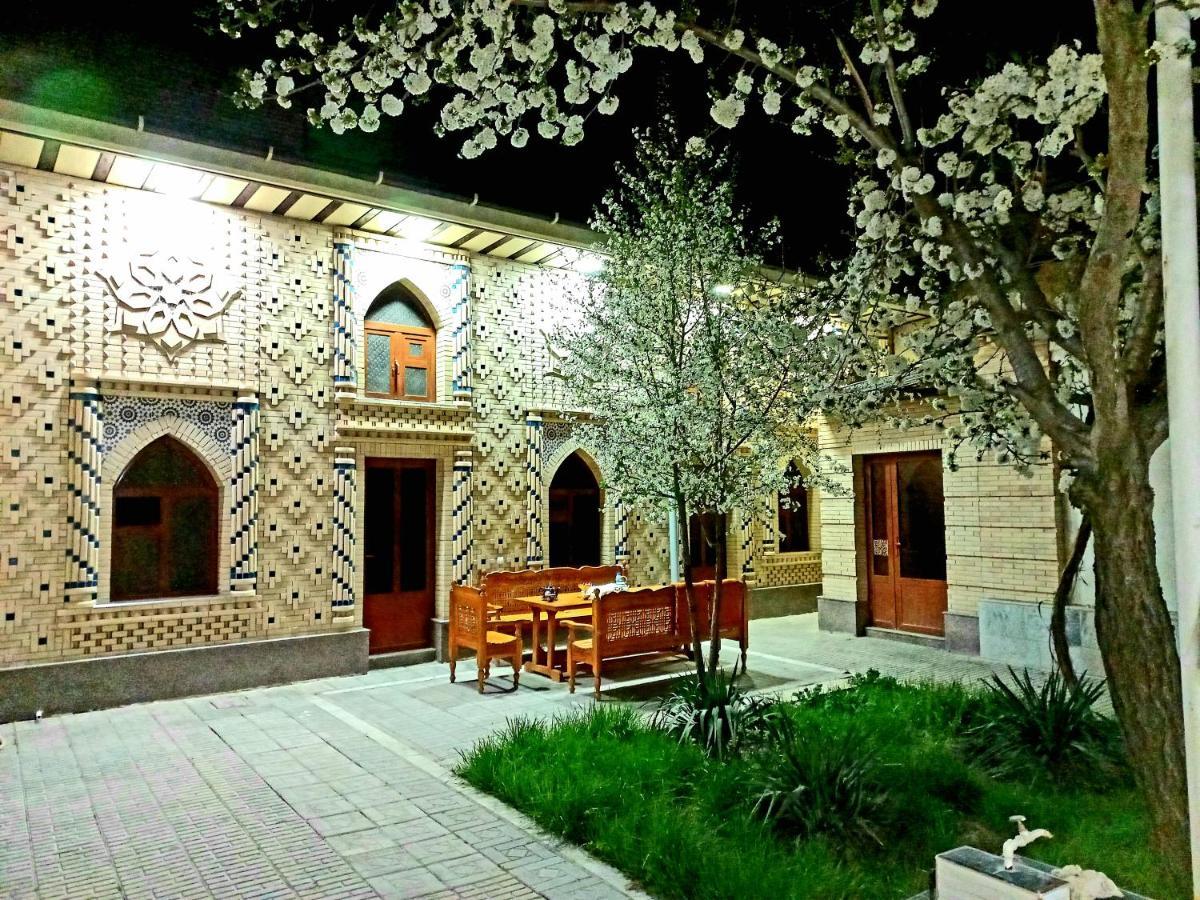 Colibri Traditional Guest House Самарканд Екстер'єр фото